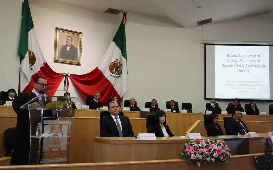 magistrado_gerardo_adelfo_carmona_castillo
