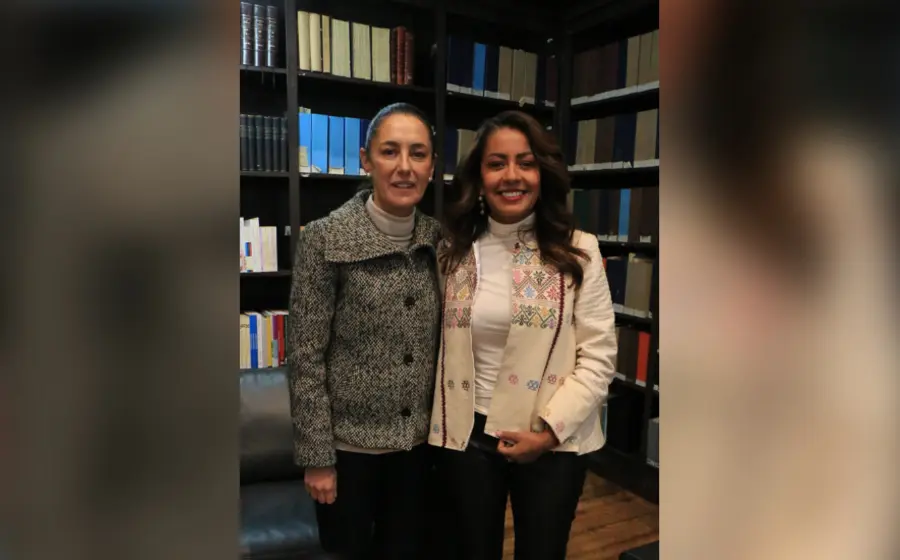 Mariana Benítez Tiburcio, junto a Claudia Sheinbaum