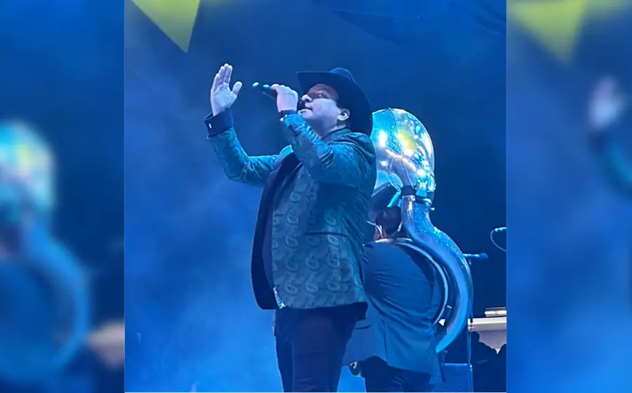 julion_alvarez_auditorio_guelaguetza