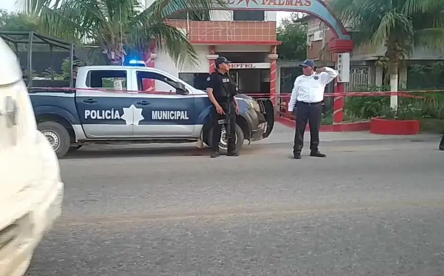 ultimado_entrada_hotel_tehuantepec