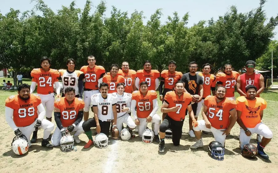 leones_son_favoritos_en_final