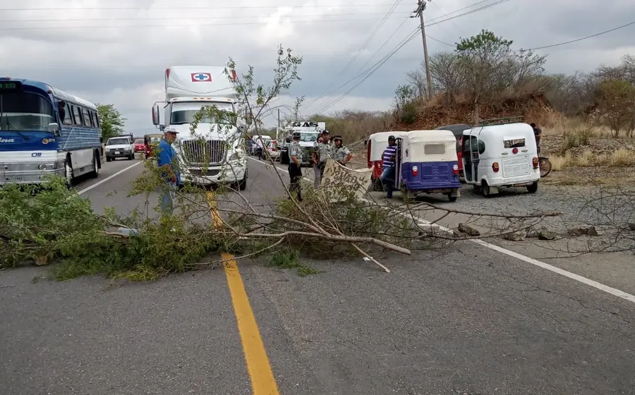 cierre-carretera
