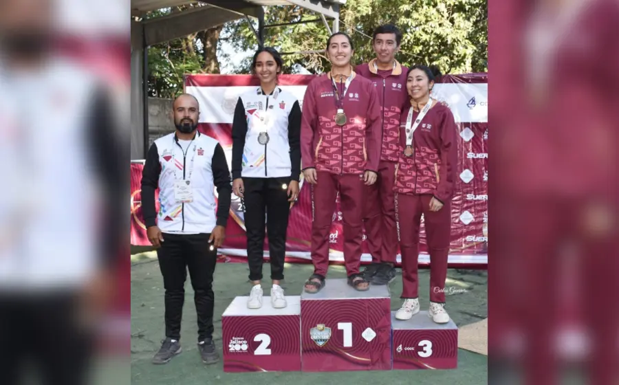 paulina_cobian_podium_plata