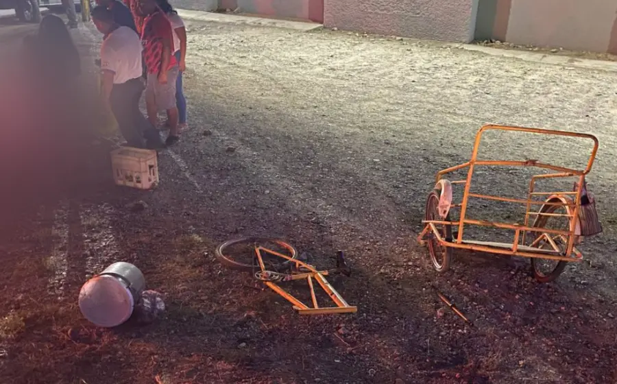 accidente-noche-triciclo