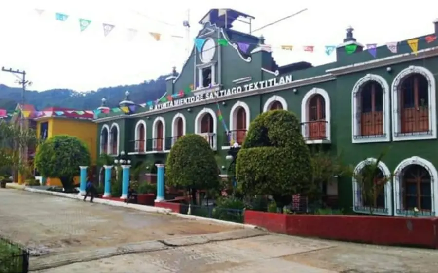 palacio_municipal_santiago_textitlan
