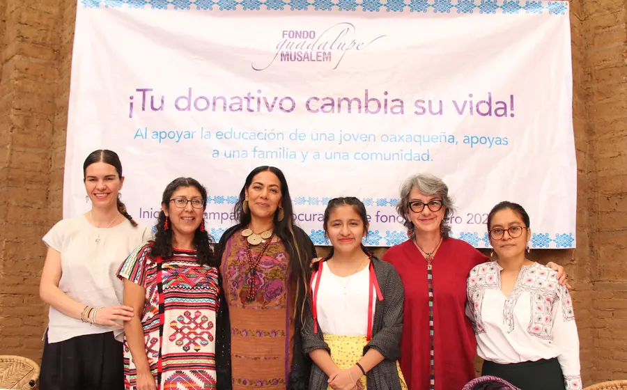 lila_downs_impulsora_becas_fgm