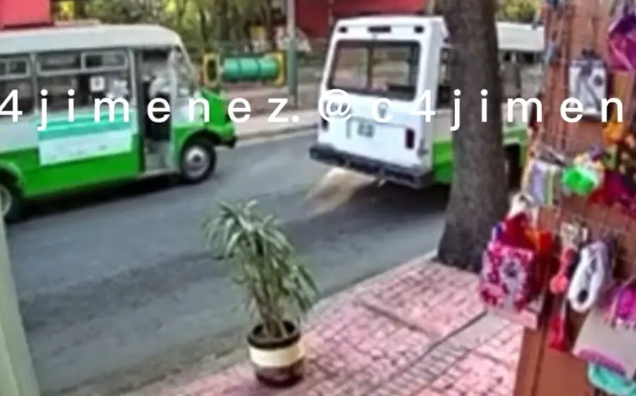 avisan_microbusero_de_atropellamiento