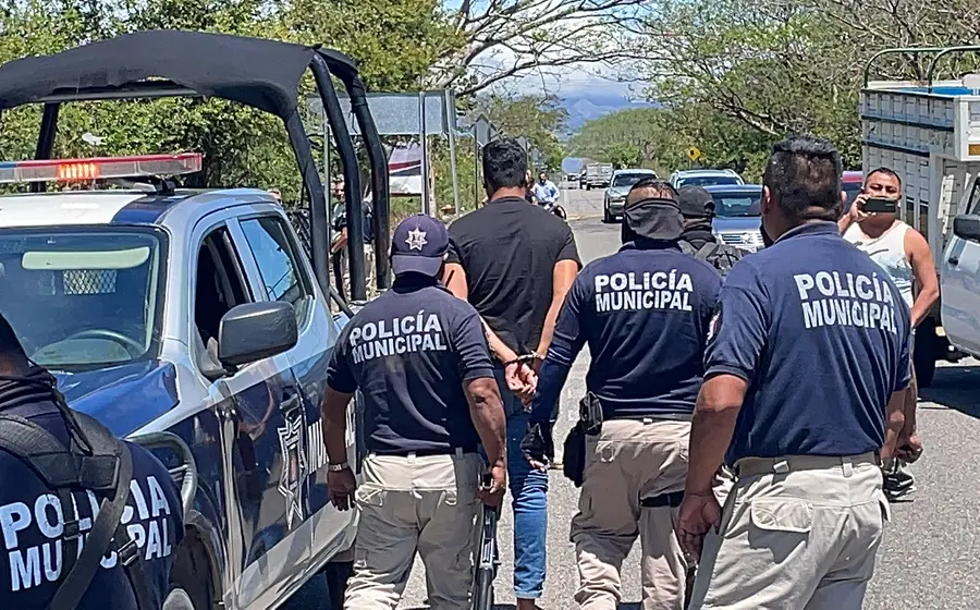 policia-arrollado1
