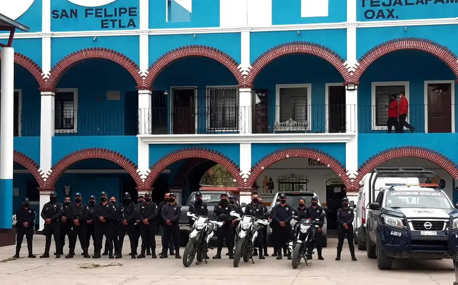 policias 