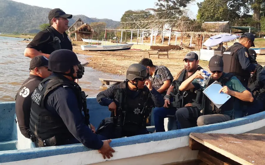 corporaciones_policiacas_vigilan_la_zona 