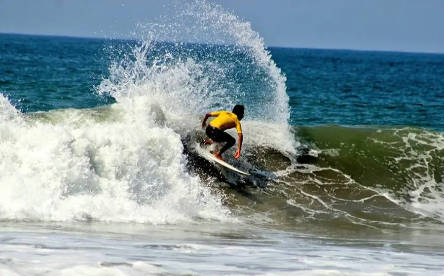 surfistas_de_oaxaca