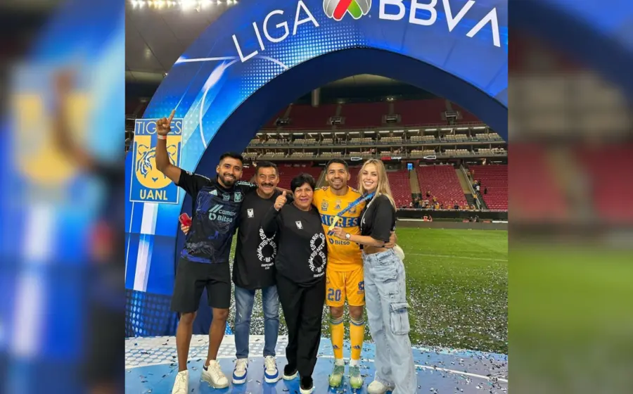 aquino-campeon-tigres4