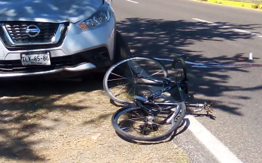 dos_ciclistas_arrollados_uno_muere
