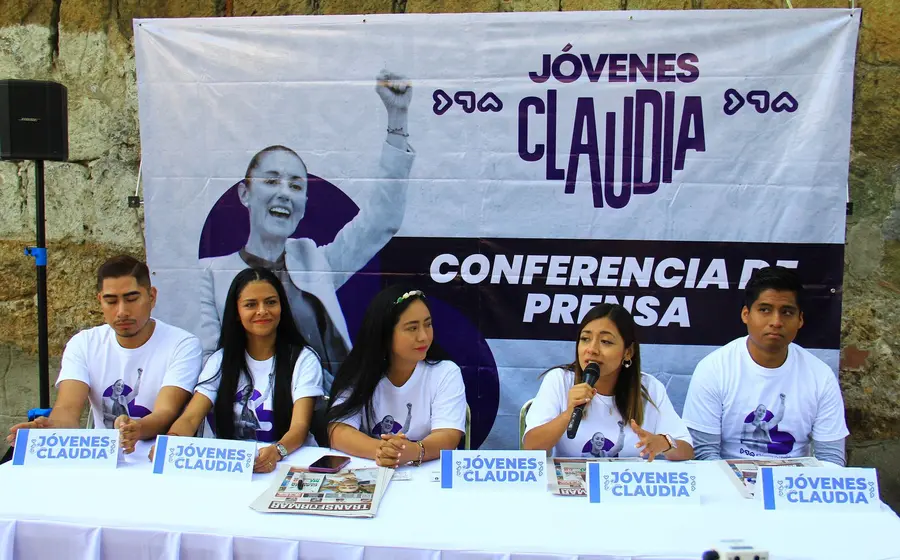 claudia-oaxaca-jovenes