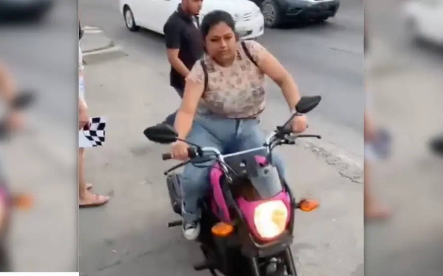 choca_moto_recien_salida_agencia