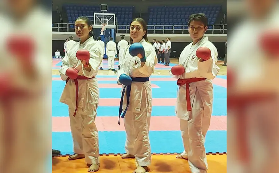 equipo_kumite_femenil _gavilanes_uabjo