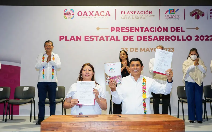 presenta_plan_estatal_de_desarrollo