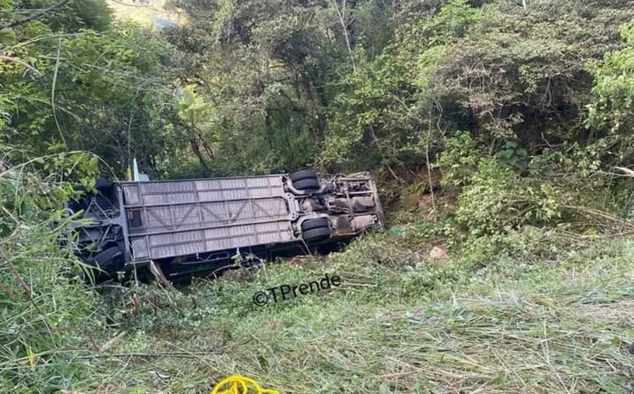 camion-volteado