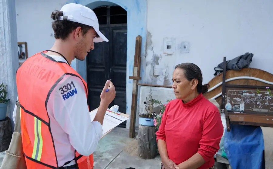 encuestadores_problema_residuos_solidos_urbanos_oaxaca 