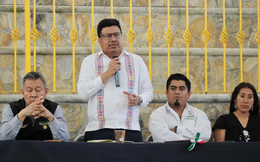 Adelfo Regino
