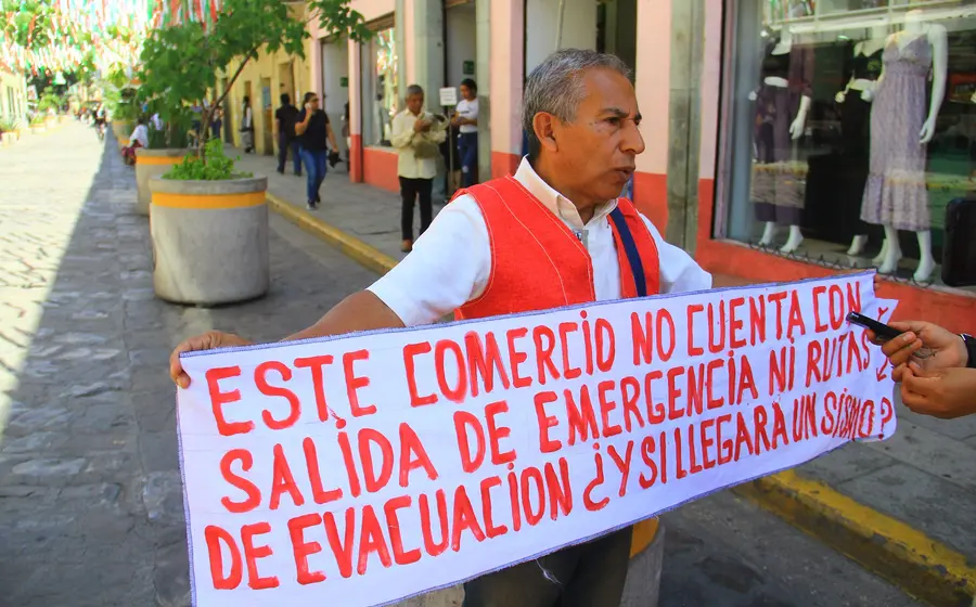 ciudadano_denuncia_riesgo_inmuebles_dañados