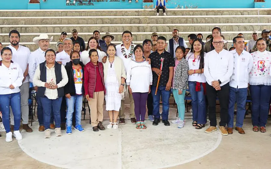 salomon_jara_autoridades_yavesia_oaxaca