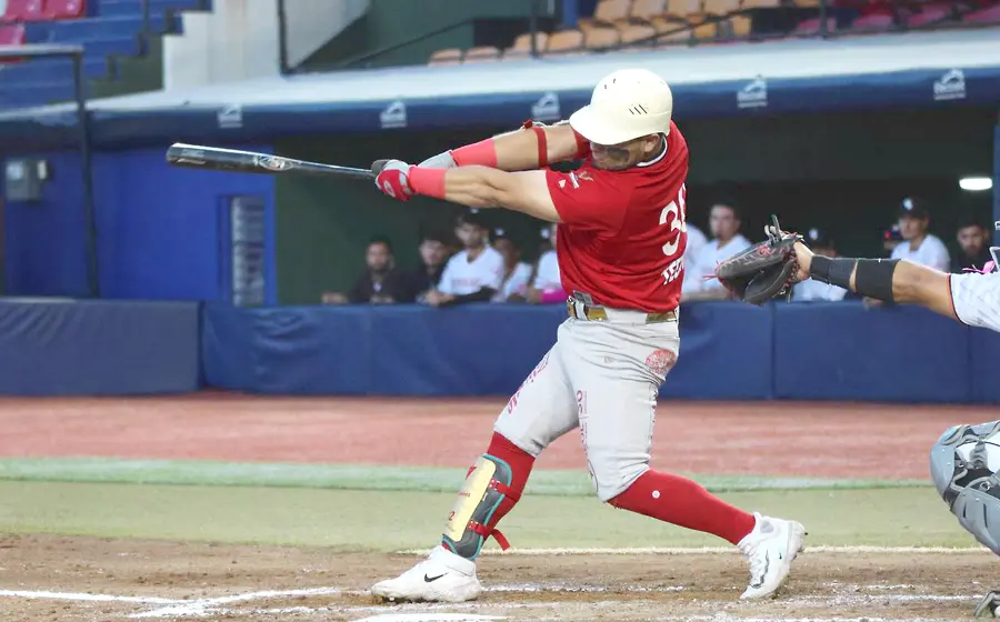 pitcher-aguila-veracruz-jarochos