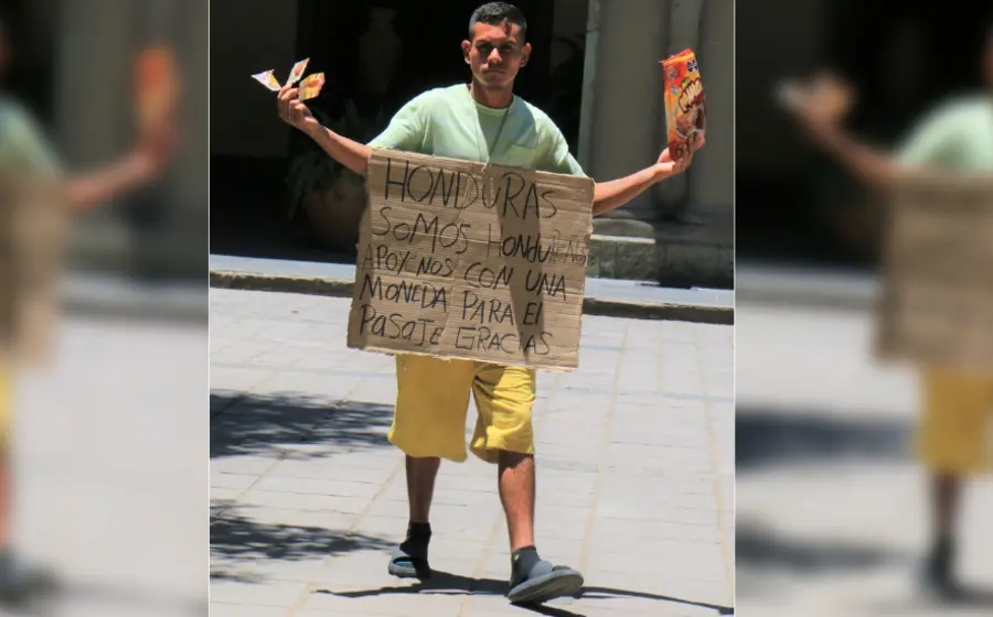 migrantes_en_calles_de_oaxaca