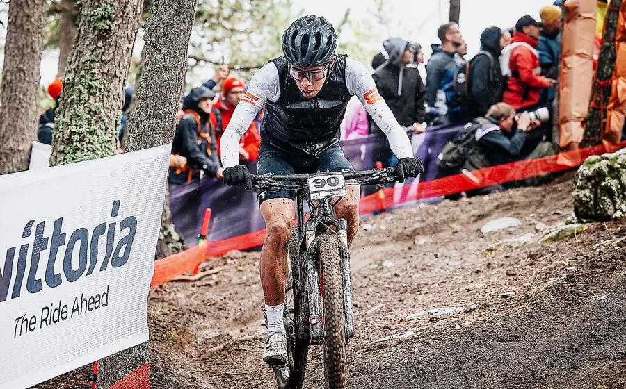 Amando Martínez cerró su gira con la carrera más dura