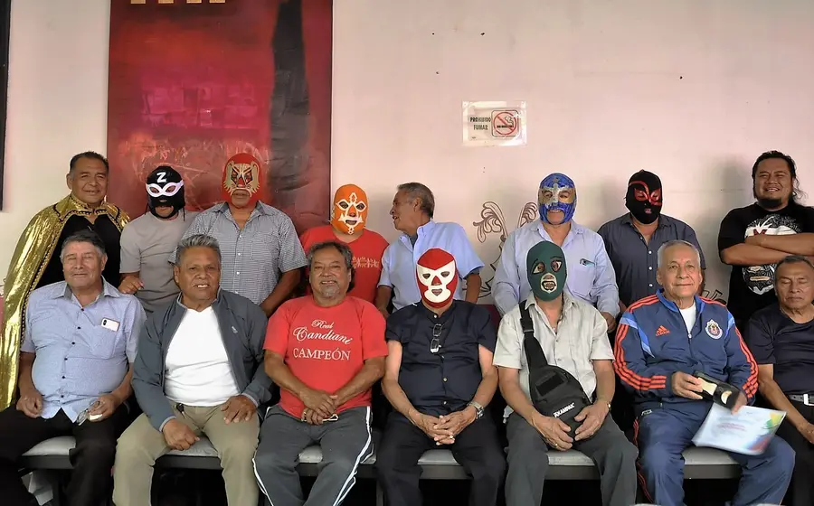 decanos-lucha-libre1