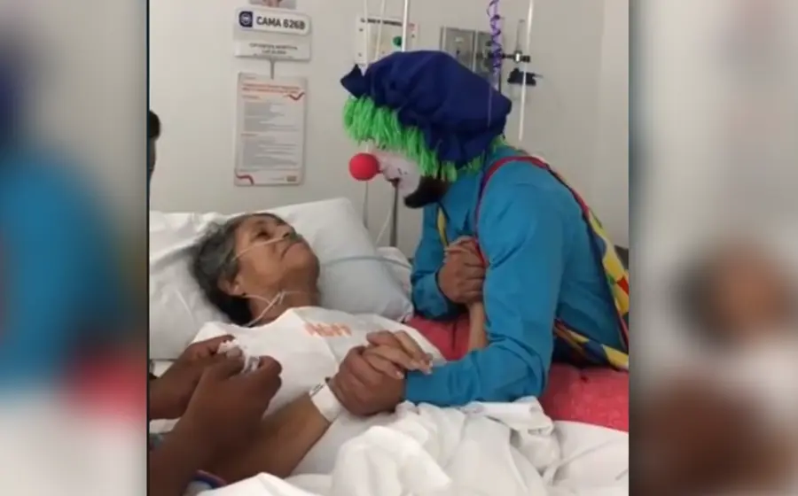 payasito_despide_a_madre_agonizante