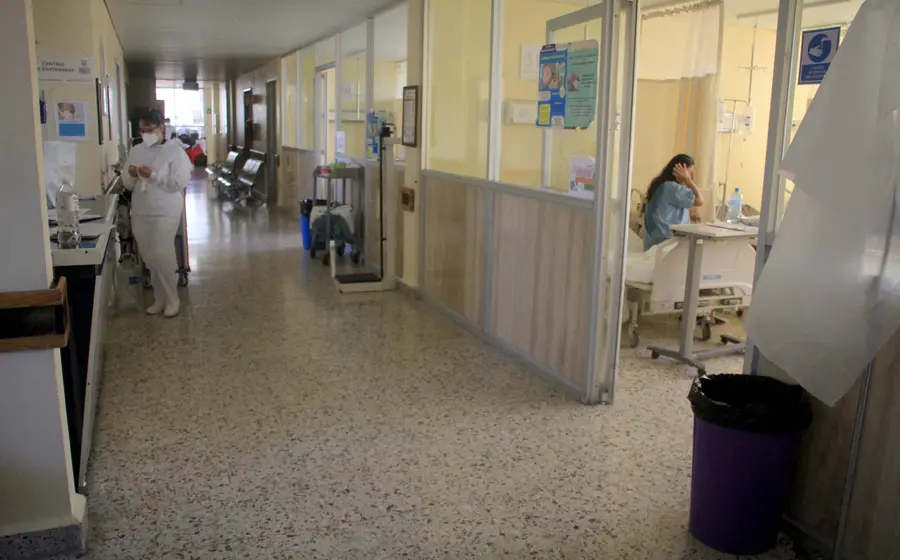 interior-arturo-valdivieso