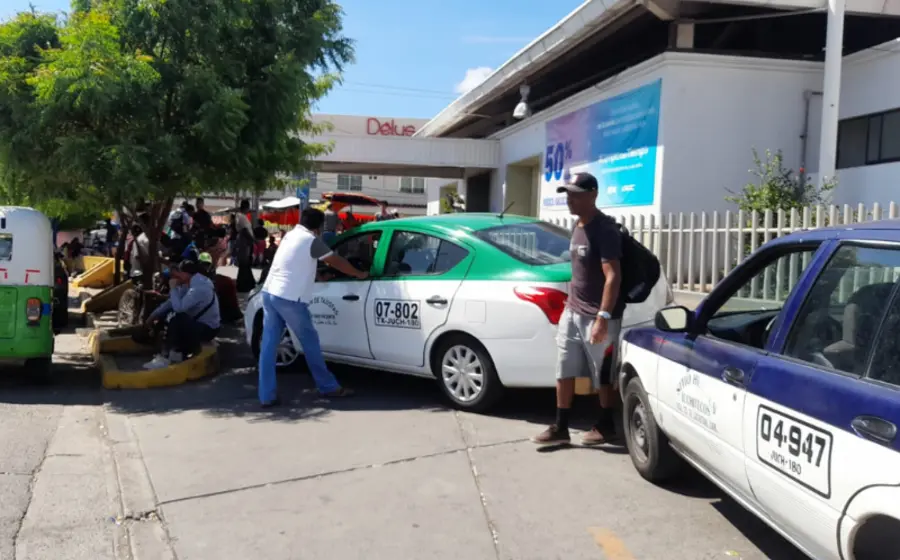 migrantes_terminal_juchitan_oaxaca