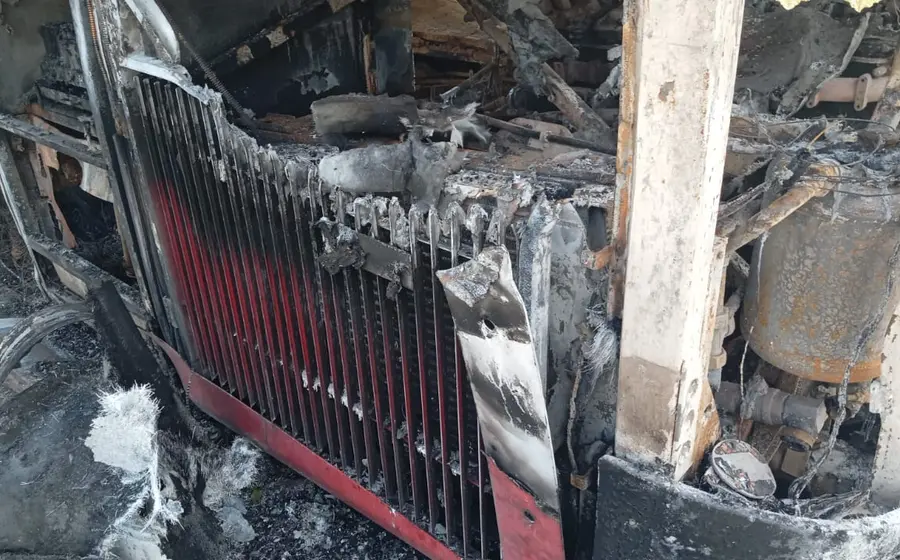 roja-autobus incendio2
