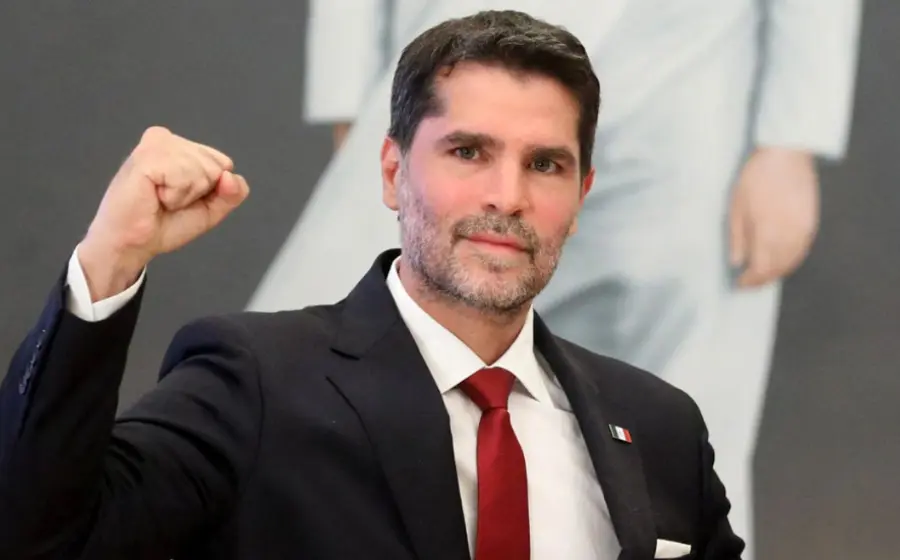 verastegui_produce_sonido_de_libertad