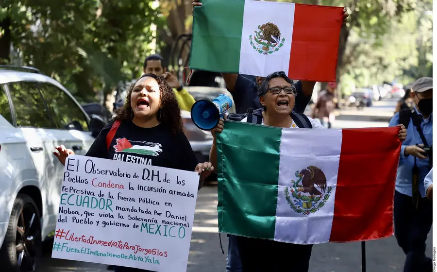 amlo-embajada