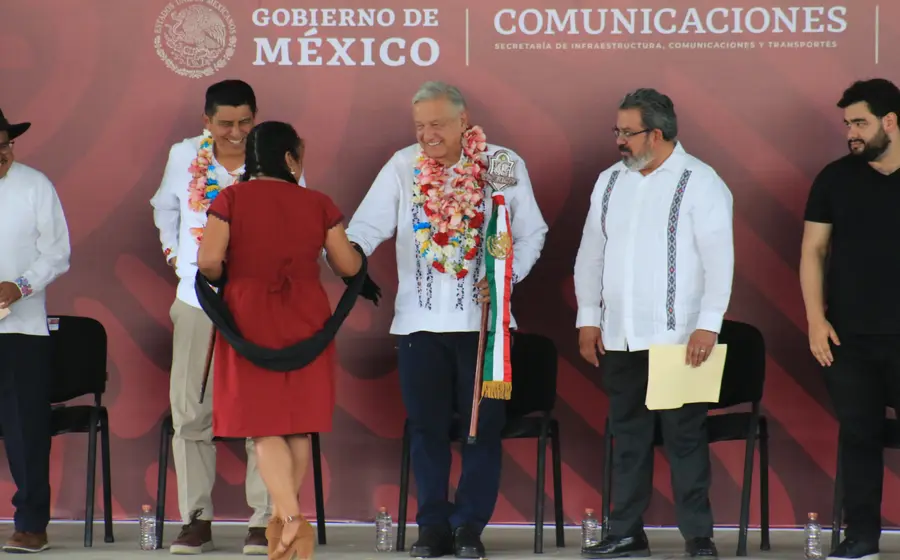 amlo