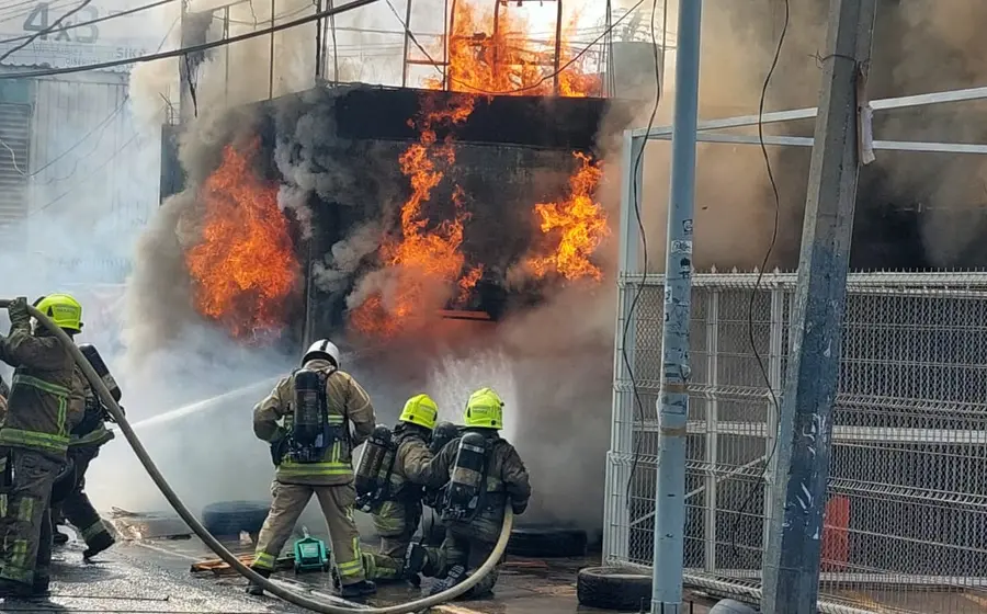 incendio-vulcanizadora1