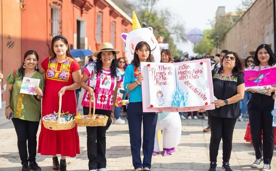 celebran_guelaguetza_por_la_palabra
