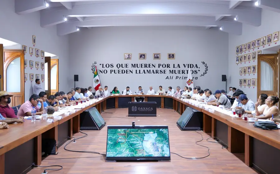 mesa-dialogo-oaxaca