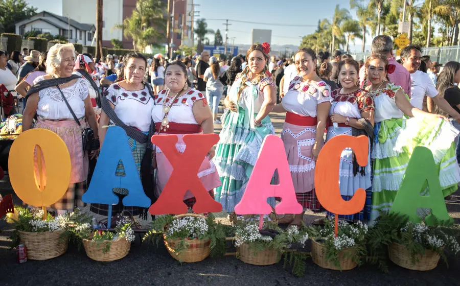 corredor-oaxaca-losangeles3