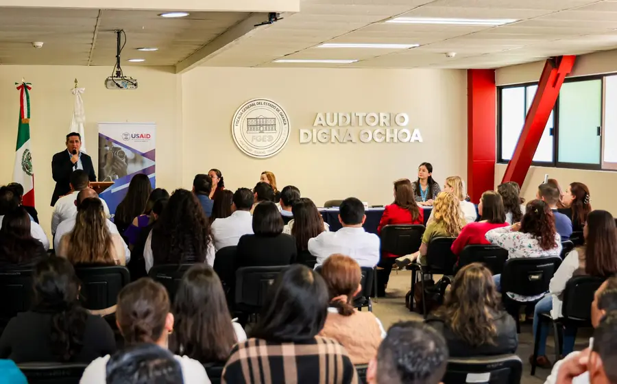Bernardo Rodríguez Alamilla dijo que la FGEO también incorporará un proceso de formación virtual y asincrónico en la plataforma Moodle del modelo de investigación y litigación