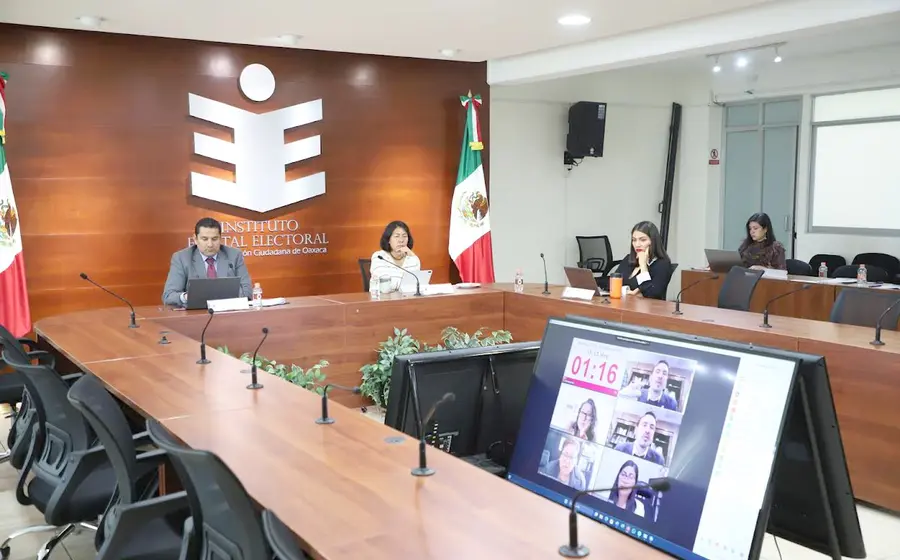 Dicho conversatorio tuvo como principal objetivo promover los derechos político electorales de las personas mexicanas residentes en el extranjero.