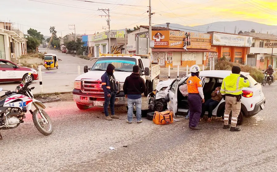 En jurisdicción de la colonia González Guardado, Zaachila, ocurrió el percance.