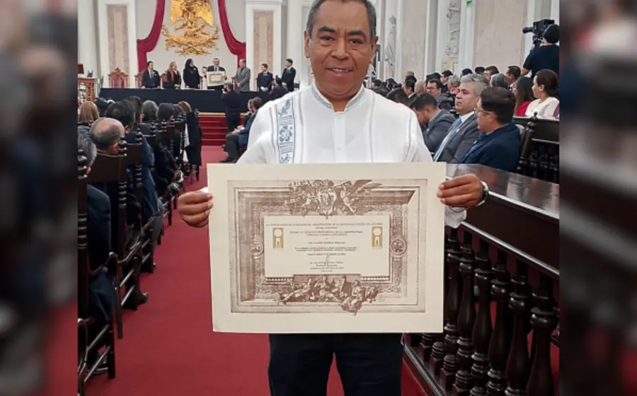 El objetivo de Ramón Aguirre Morales es rescatar y difundir técnicas ancestrales de construcción.