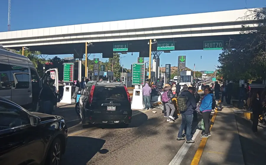 bloqueos-oaxaca-trabajadores-salud