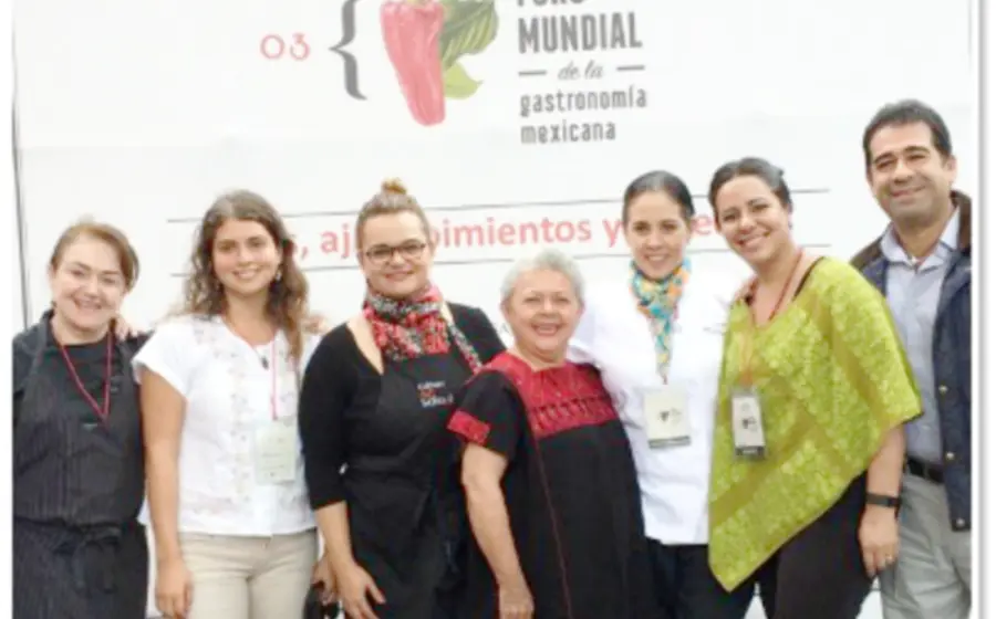 Ornelas asistió al foro mundial y compartió conocimientos con chefs mexicanos.