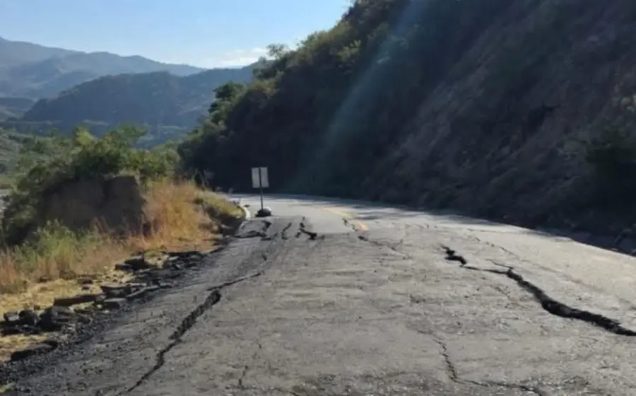cierre-carretera-tuxtepec-oaxaca