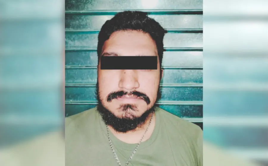 Edgardo fue detenido por abusa de una mujer en un consultorio médico en San Miguel Panixtlahuaca, Juquila.