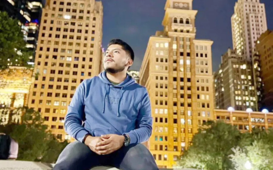 Edwin Ramos Santiago, de 23 años de edad, es originario de Santiago Juxtlahuaca.
